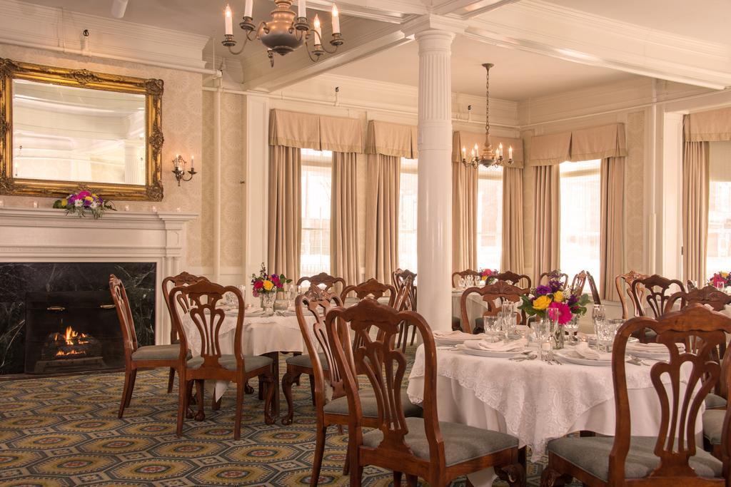 Middlebury Inn Eksteriør bilde