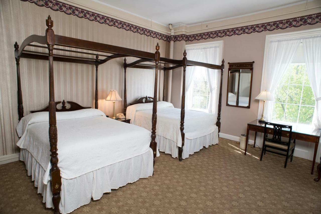 Middlebury Inn Eksteriør bilde