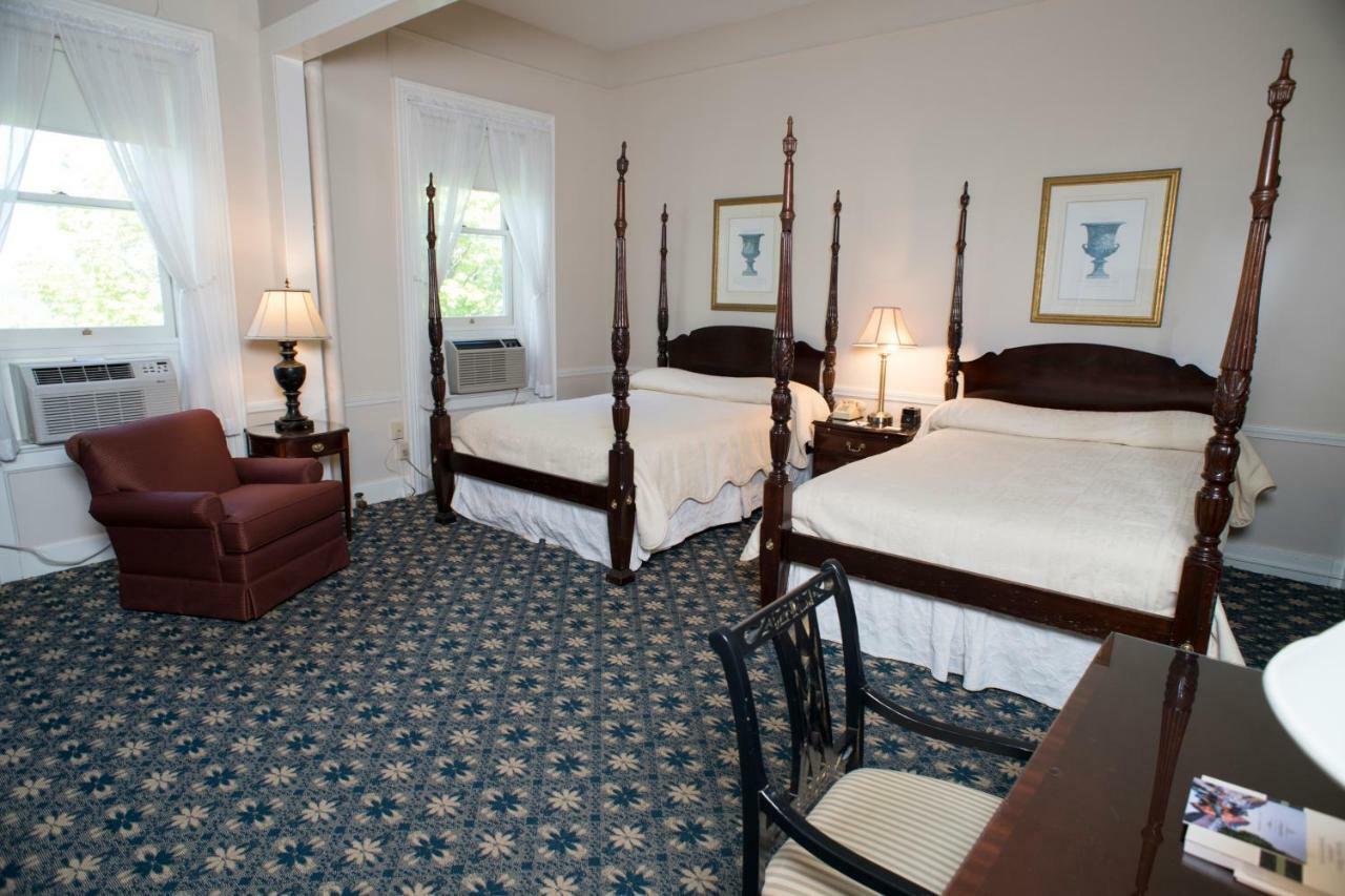 Middlebury Inn Eksteriør bilde