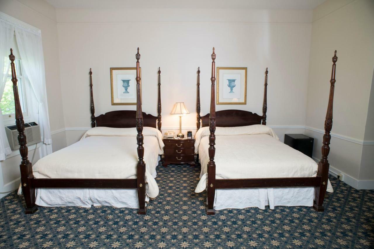 Middlebury Inn Eksteriør bilde