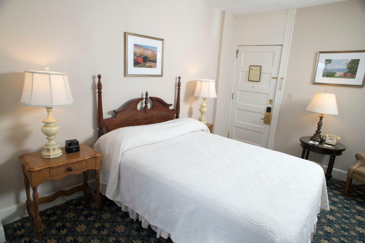 Middlebury Inn Eksteriør bilde