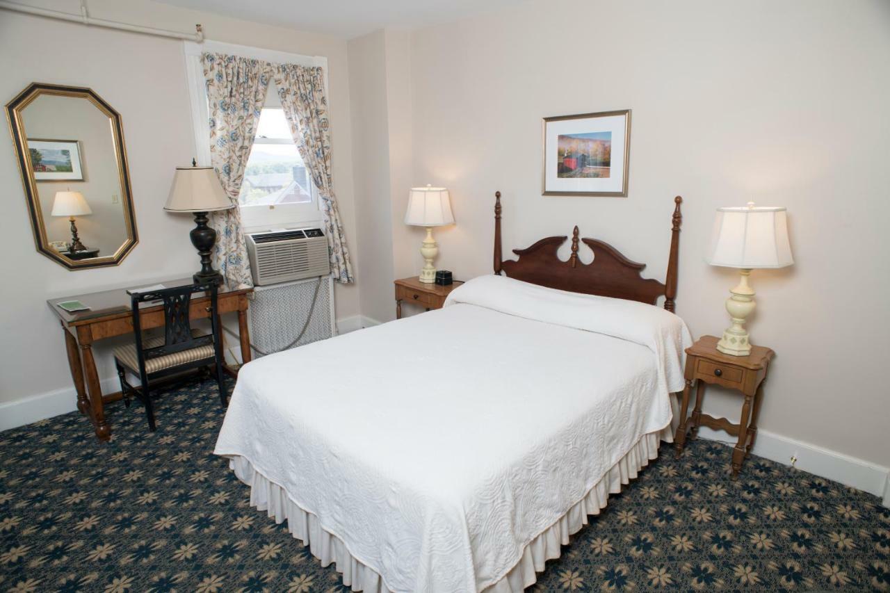 Middlebury Inn Eksteriør bilde