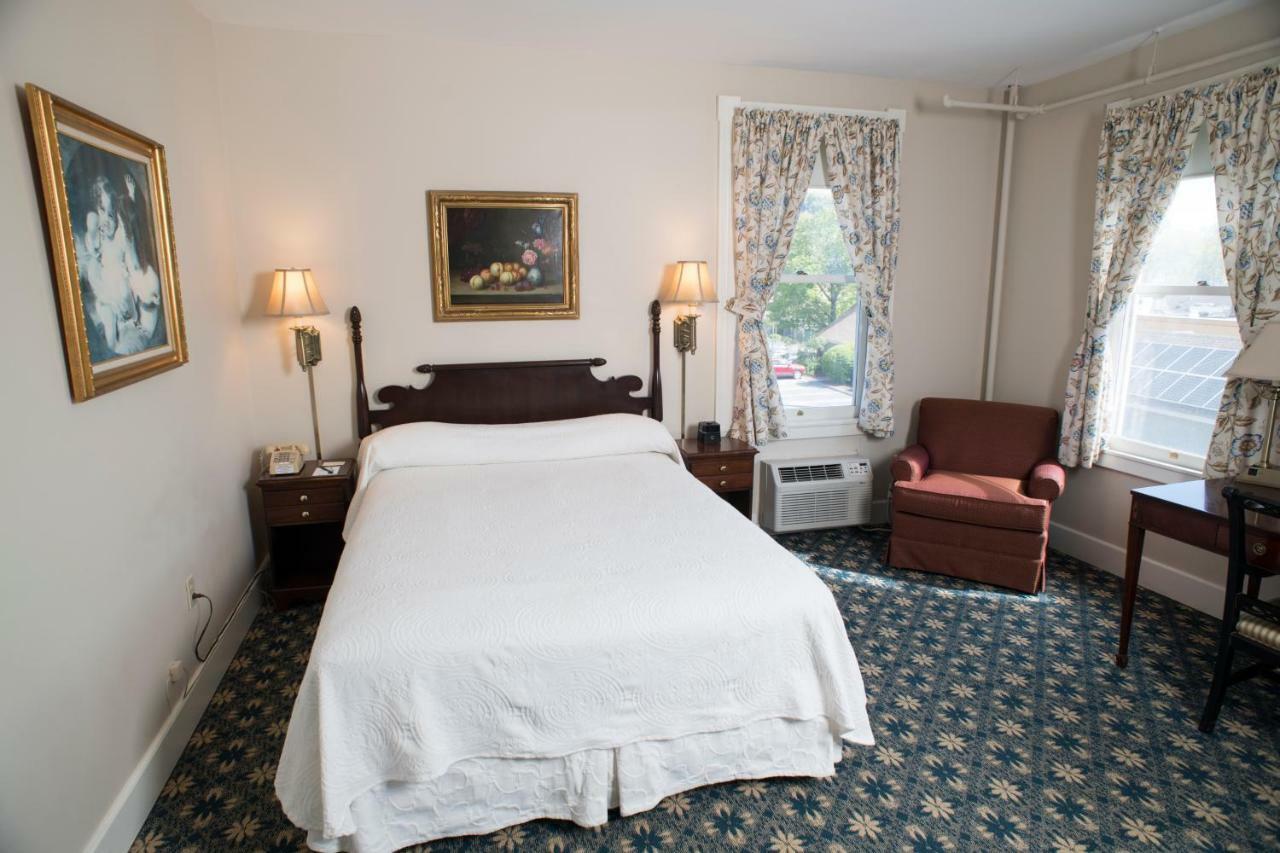 Middlebury Inn Eksteriør bilde