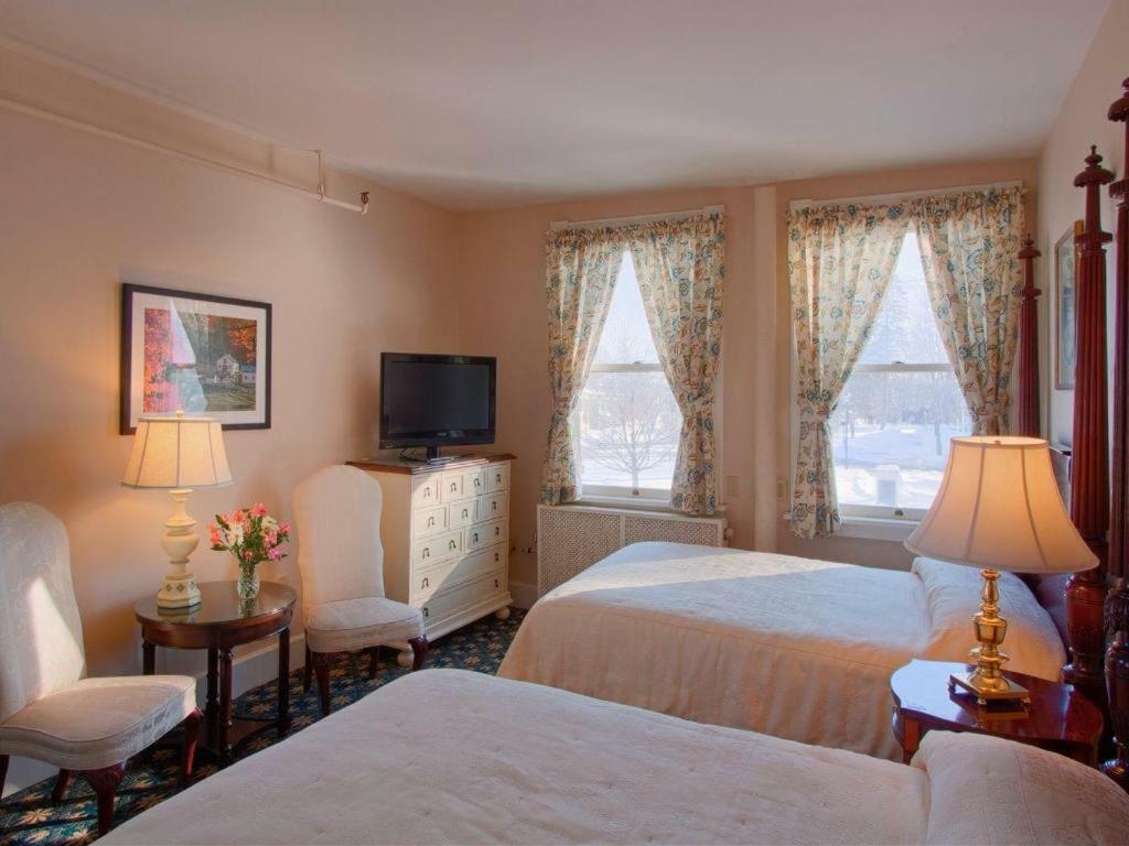 Middlebury Inn Eksteriør bilde